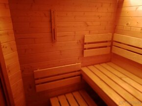 Finská sauna masiv rohová - 5