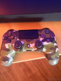 Playstation 4 Pro 1TB - 5