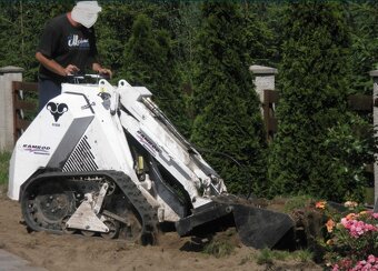 Smykovy nakladač .minibagr.yanmar.kubota.bobcat.takeuchi - 5