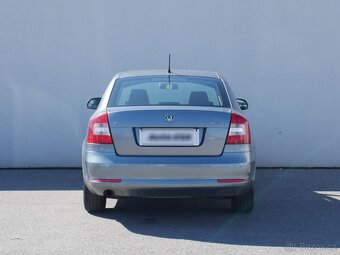 Škoda Octavia II 1.6 TDi , 77 kW nafta, 2011 - 5