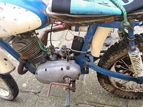 Jawa 250 - 5