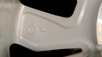 5x120 R17 ALU disky pekné Volkswagen - 5