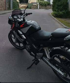 Honda CBR 125R 4T, r. 2006 – po servisu, spolehlivá motorka - 5