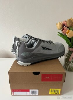 Altra lone peak 9 - 5