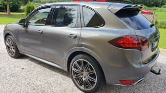 PORSCHE CAYENNE S 4.2TDi V8 382PS MODEL 2014 PĚKNÉ - 5
