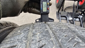 Celoroční pneu 215/75/16c Pirelli - 5