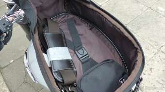 Triumph bonneville tank bak,opěrka - 5