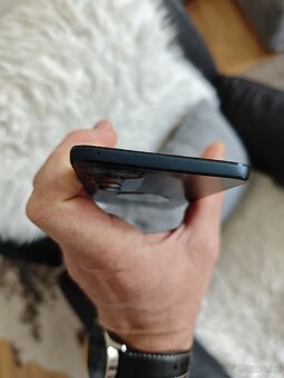 Motorola edge 30 - 5