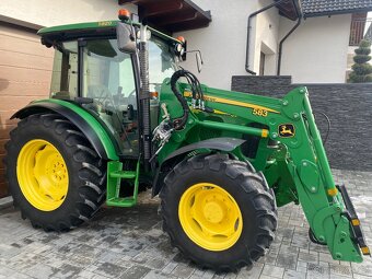 John Deere 5820 - 5