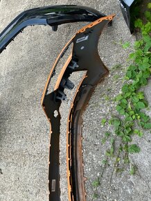 predni naraznik skoda kamiq kamik oranzovy - 5