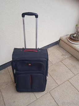 Prodám 2 kufry a kabinový kufr - 5