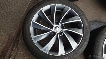 ALU kola 5x112 r18+ pneu 235/45/18 - 5