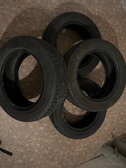 Prodám zimní pneu 205/55 r15 - 5