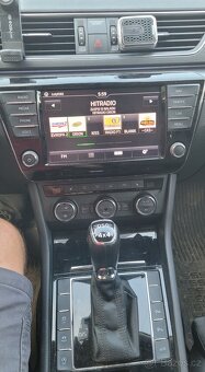 Škoda Superb 2.0TDI 140kw 4x4 - 5