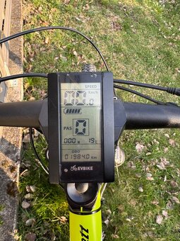 Prodám elektrokolo Specialized - 5