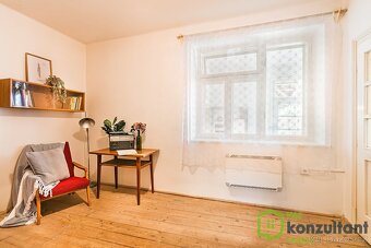Rodinný dům k rekonstrukci v Bošovicích, ev.č. 00774 - 5