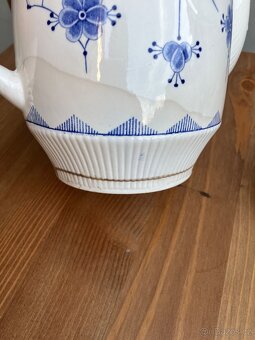 Porcelánová konvice - 5