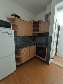 Prodej zařízeného bytu 2+kk K. Vary - Rybáře - 5