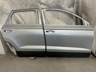 Karoq-kapota,svetla,narazniky,blatniky,dveře. - 5