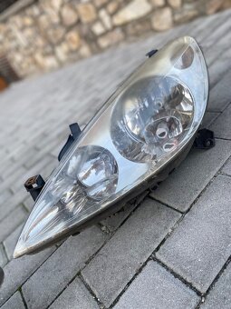 PŘEDNÍ světla, PEUGEOT 307 DO-05 - 5