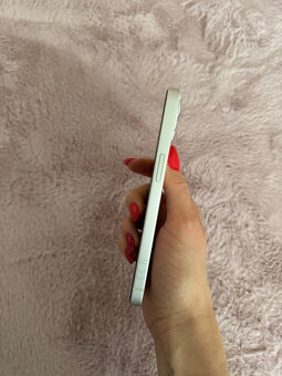 Apple iPhone 13, 128GB - 5