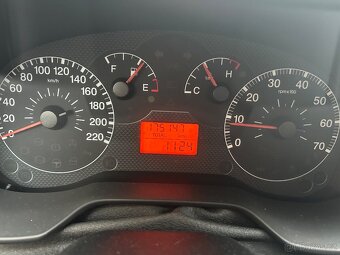 Fiat Grande Punto - 5