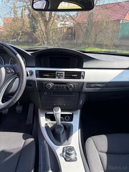 BMW E90 320d 2011 - 5