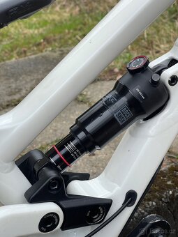 Exklusivní dětské celopéro 115-130cm Commencal Clash 20 - 5