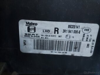 pravé přední světlo na Seat Exeo - 5