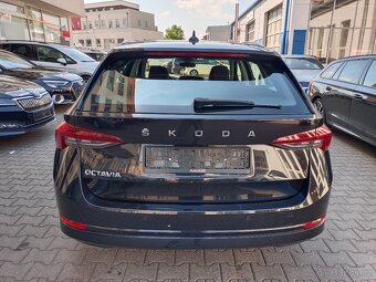 Škoda Octavia 4 Combi 2.0TDI 110kW DSG Webasto Matrix HUD - 5