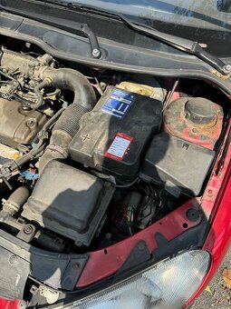 Prodám Peugeot 206 1.4 benzin - 5