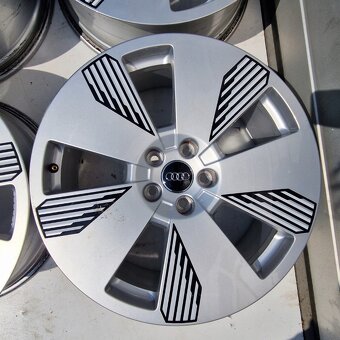 ALU KOLA AUDI A4 B8 B9 A5 A6 C7 C8 A7 A8 Q5 Q7 19" - 5