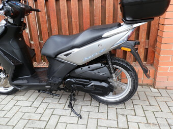 Kymco Agility City 125 - 5