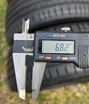 Pirelli P ZERO - 245/45 R18 100W letní - 5