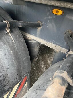 Prodáme sklápěcí návěs zn. Schwarzmuller 55 m3, ALU. - 5