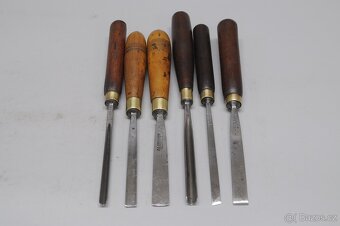 Historické ruční NÁŘADÍ - dláta, hoblík, kladivo - 5