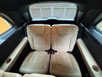 Mercedes-Benz GLS 500 4MATIC, 7 míst - 5