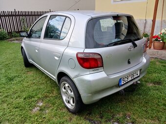 Toyota Yaris - 5