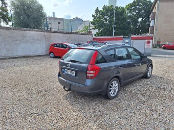 Kia Ceed 2.0 CRDi 103KW Kombi, Nové v ČR, Klima,Tažné - 5