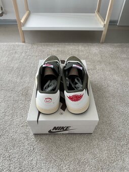 Jordan 1 Retro Low OG SP Travis Scott Medium Olive - 5