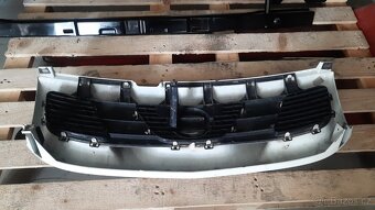 Nissan Terrano 2 – Maska facelift - 5