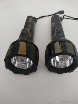 Dvakrát LED ARMY svítilna 4x dioda v top stavu - 5