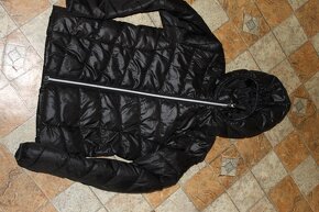 jraní bunda H&M top stav - 5