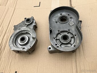 babeta 210 skříň motoru - 5