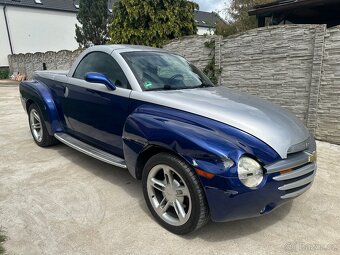CHEVROLET SSR 6,0 V8 291KW r.v.2005 najeto 82137km - 5