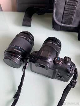 Samsung NX10 + 18-55 mm + 50-200 mm + příslušenství - 5