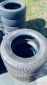 225/70R17C Dunlop - 5