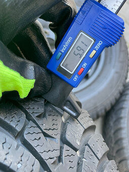 Zimní sada 5x100 Škoda Volkswagen 185/65 R15 Falken Eurowint - 5
