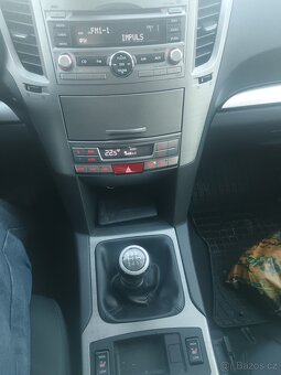 Subaru legacy - 5