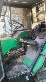 Prodám traktor Zetor 6945 vic info po tel - 5